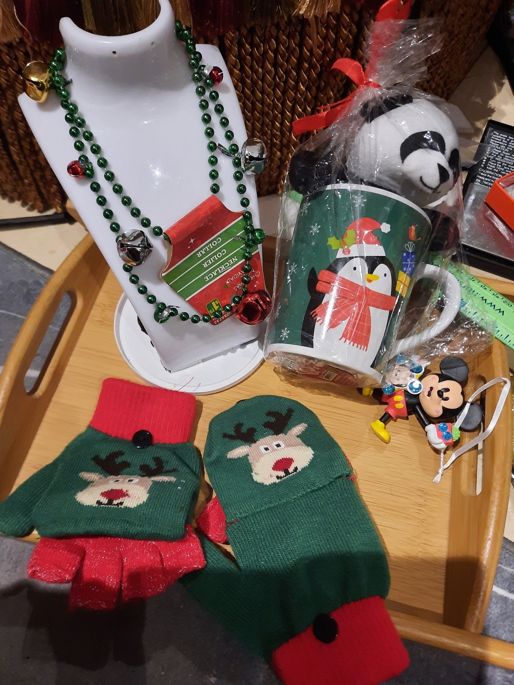 Kids 6PC🎄 Xmas Bundle Reindeer Mittens/Gloves, Necklace, CupTeddyBear, Ornament